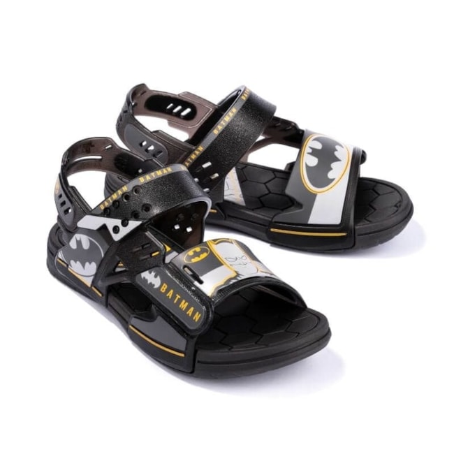 Sandália Papete Grendene Kids Batman Batwing com Nave Infantil Masculina Preto