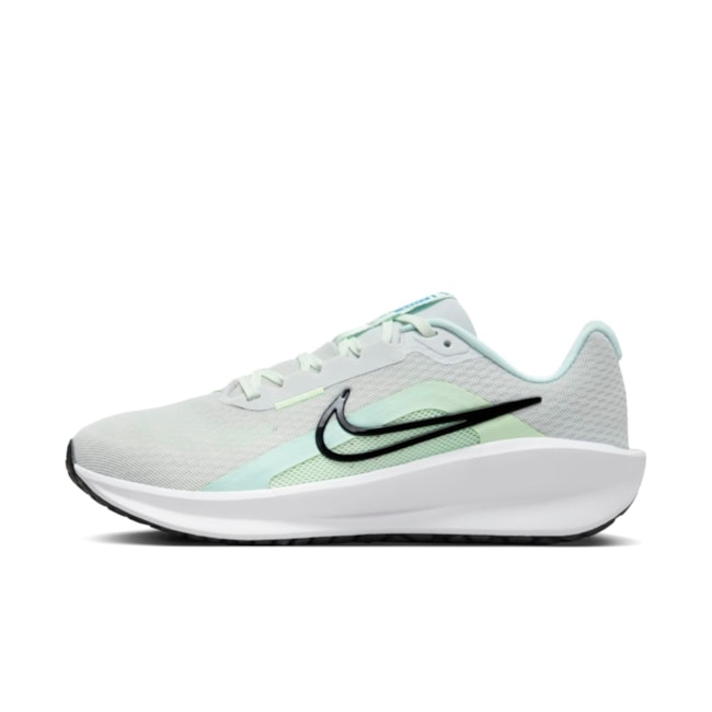 Tenis Esportivo Downshifter 13 Nike Feminino Cinza