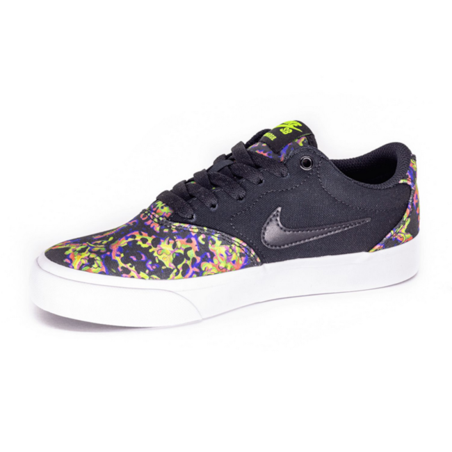 Tênis Esportivo Nike SB Charge Canvas Premium Feminino Diversas