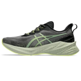 Tênis Esportivo Novablast™ 3 Le Asics Masculino Preto